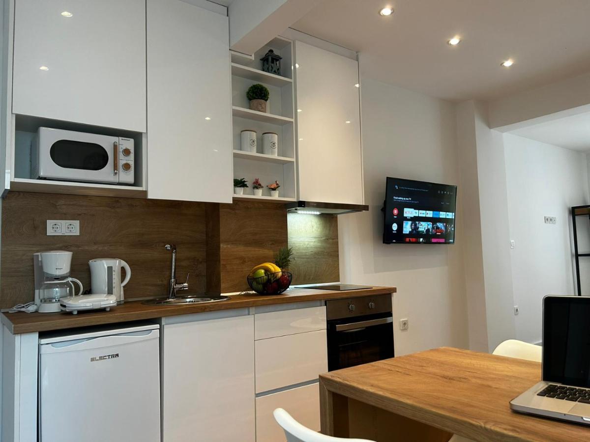 Sea Pleasure Studio Peraia  Luaran gambar