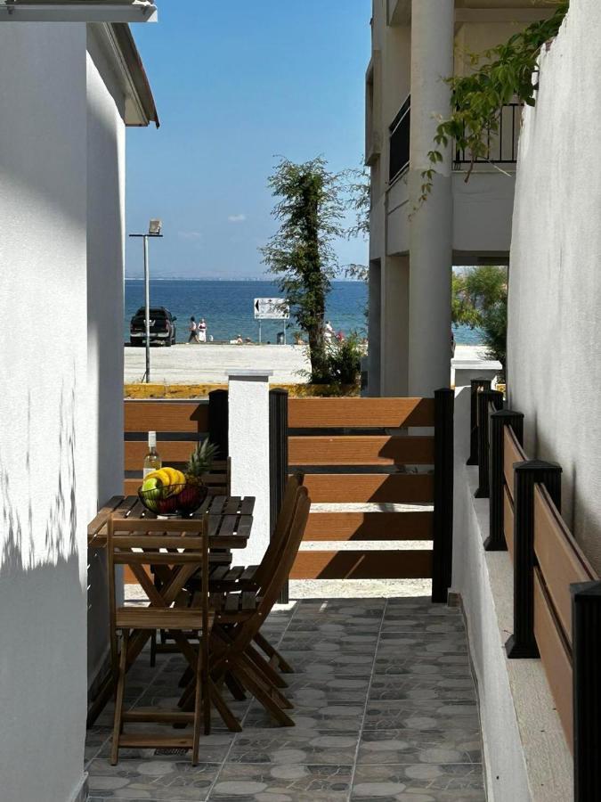 Sea Pleasure Studio Peraia  Luaran gambar